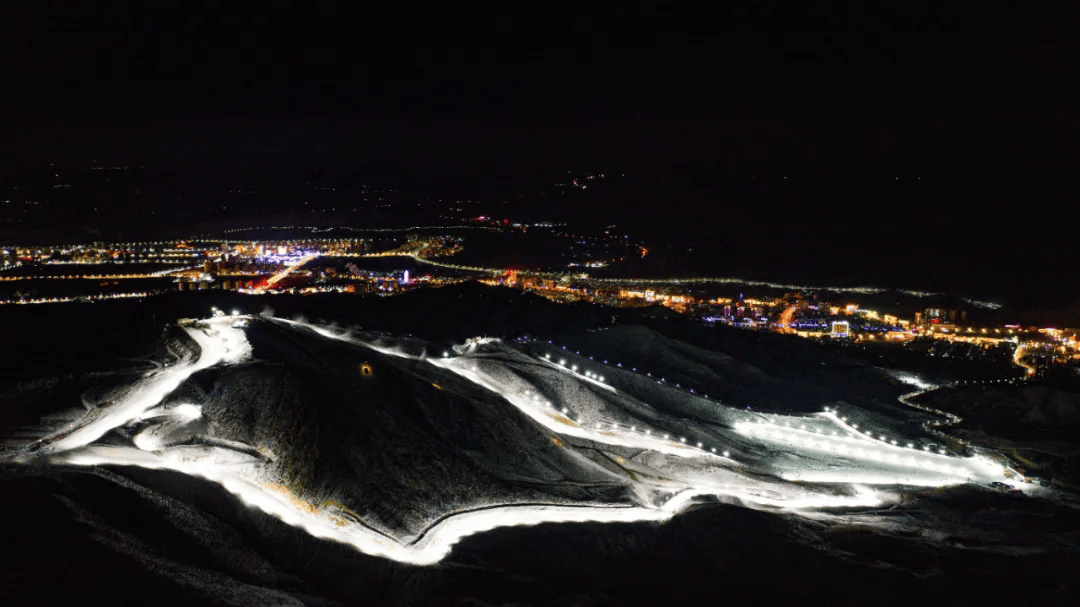 冷场这八种冬日消费火热升温CQ9电子游戏网站冷冬不(图9) 冷场这八种冬日消费火热升温CQ9电子游戏网站冷冬不(图9)