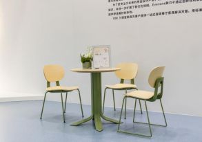 桌椅闪耀广州家博会创新设计摘双奖！CQ9传奇电子三朗FINN系列餐(图3)